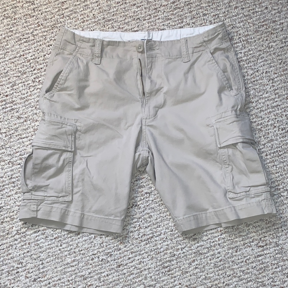 🔥 Old Navy Men’s Cargo Shorts – Size 32 | Khaki | Built-In Flex 🔥